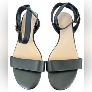 GAP Block Heel Sandals 6.5 Black Minimalist Ankle Strap Summer Shoes‎ Classic